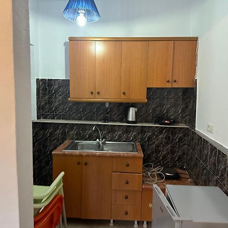 Lazari Rooms Himarë Exterior foto