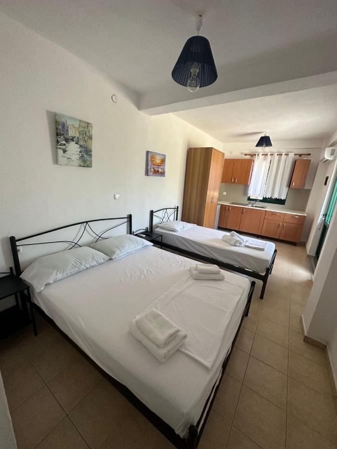 Lazari Rooms Himarë Exterior foto